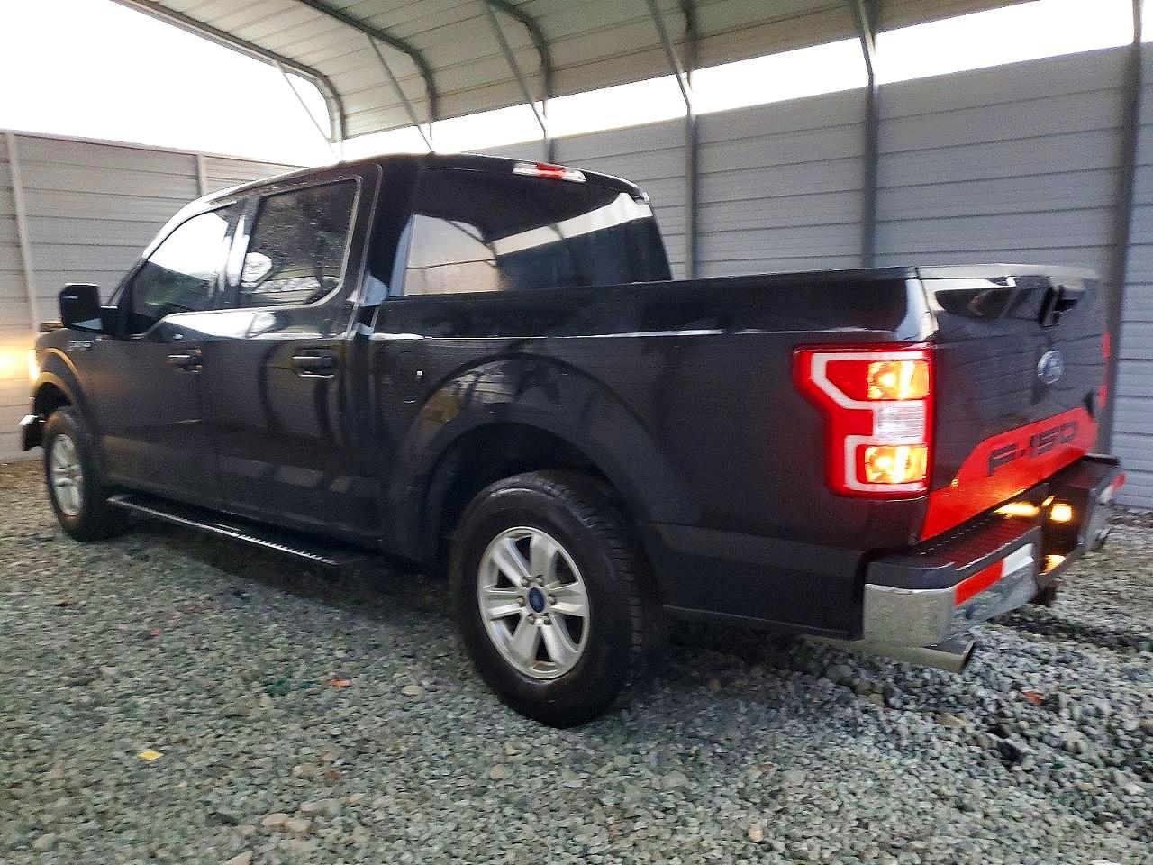 2018 Ford F150 - Image 2