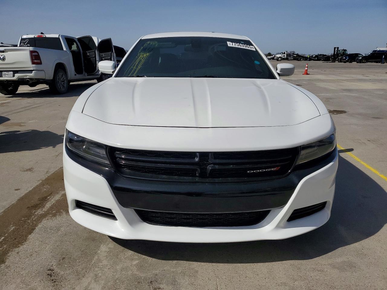 2016 Dodge Charger Sxt - Фото 5