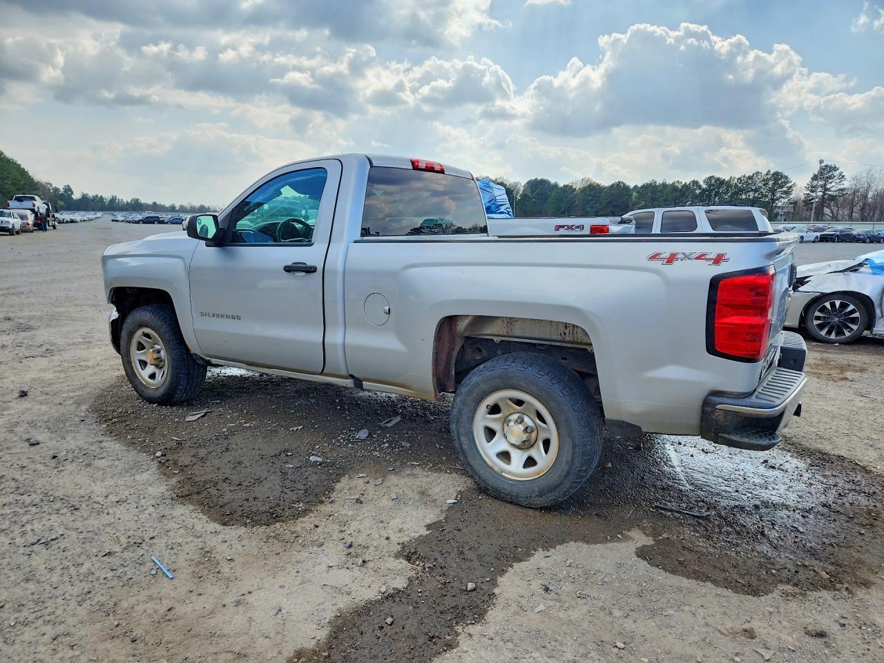 2016 Chevrolet Silverado K1500 - Фото 2