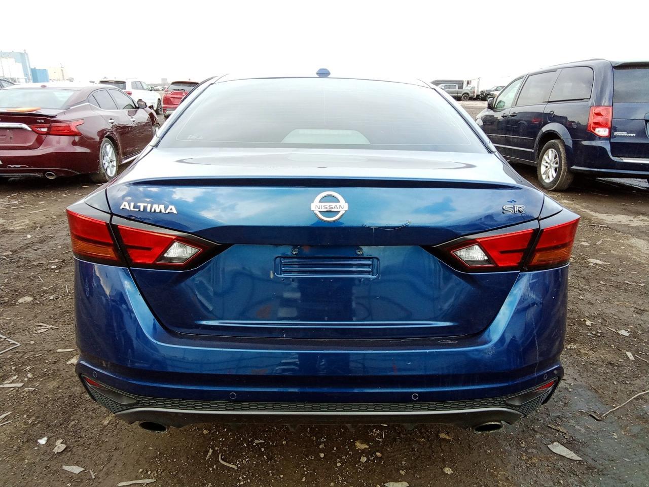 2022 Nissan Altima 2.5 Sr - Фото 6