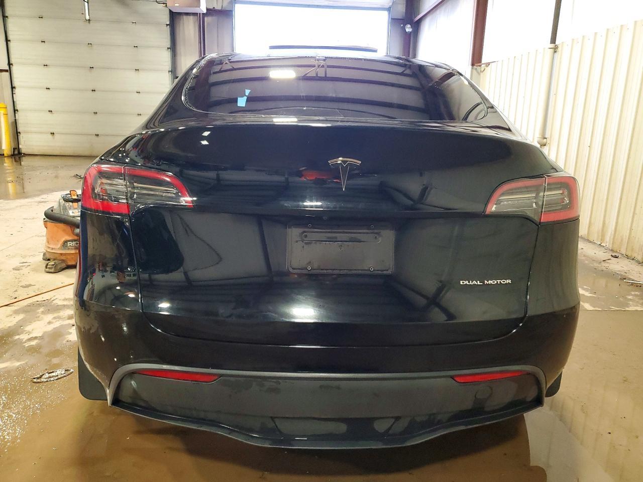 2021 Tesla Model Y - Фото 6