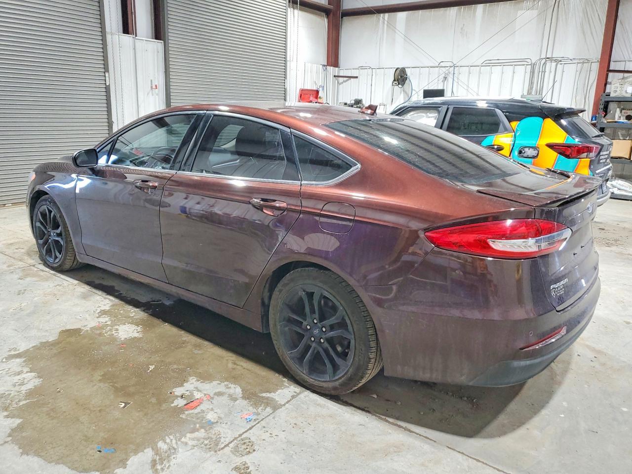 2019 Ford Fusion Se - Фото 2