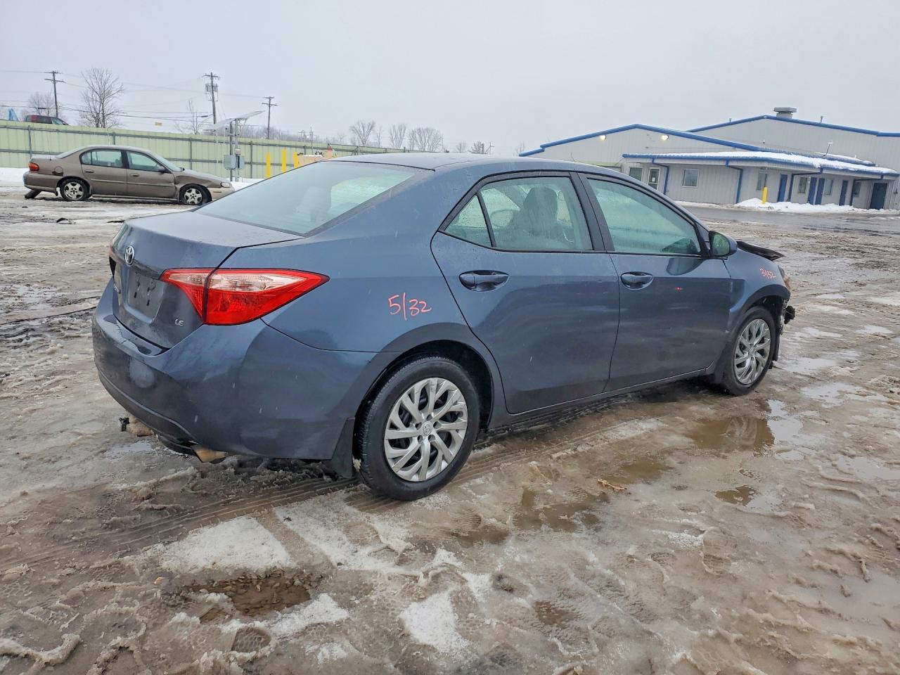 2019 Toyota Corolla L - Фото 3