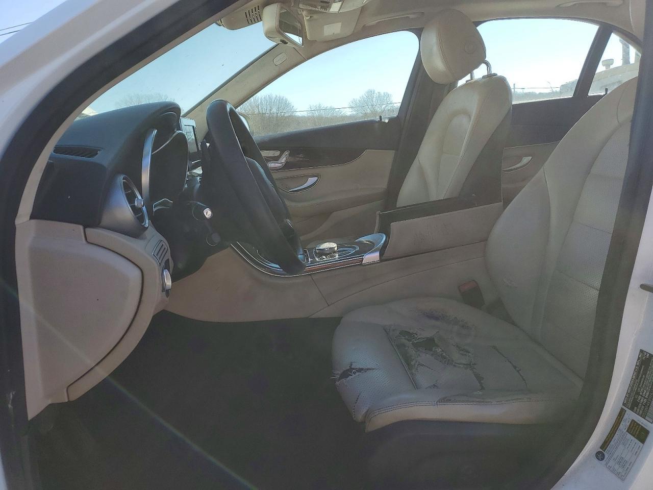 2017 Mercedes-Benz C 300 4Matic - Image 7