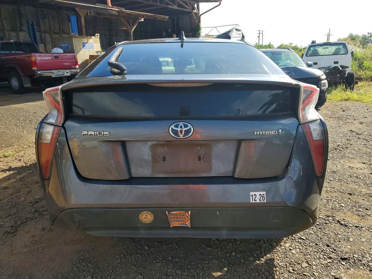 2017 Toyota Prius - Image 6