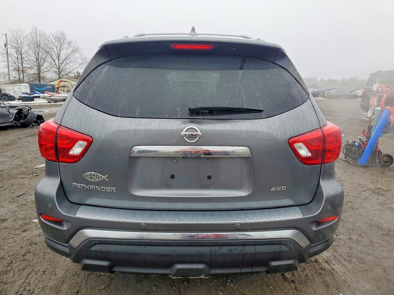 2020 Nissan Pathfinder S - Image 6