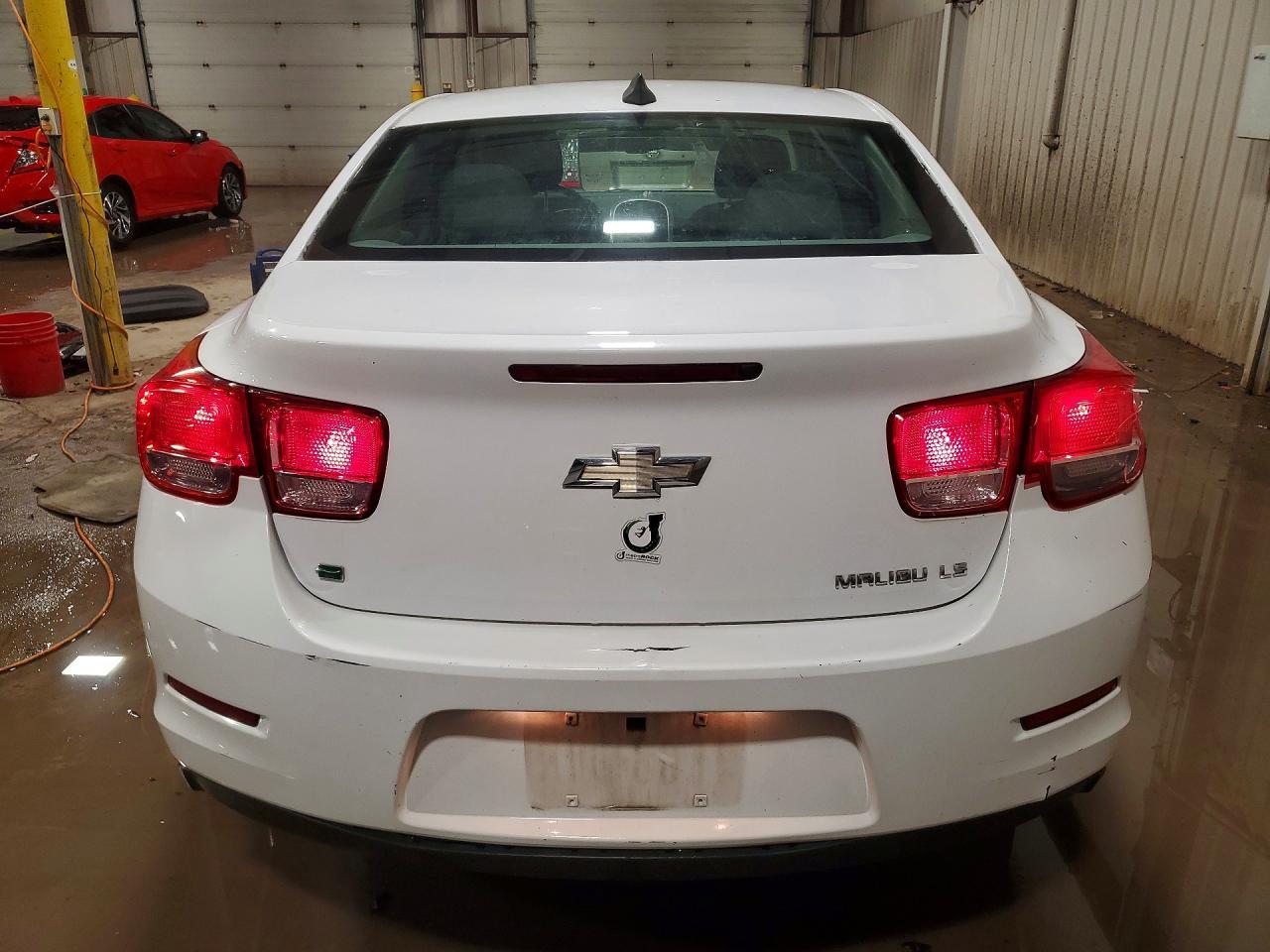 2015 Chevrolet Malibu Ls - Image 6