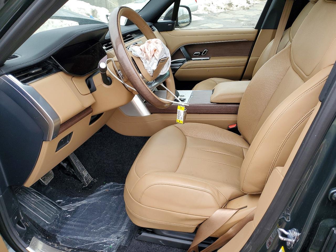 2025 Land Rover Range Rover Se - Image 7