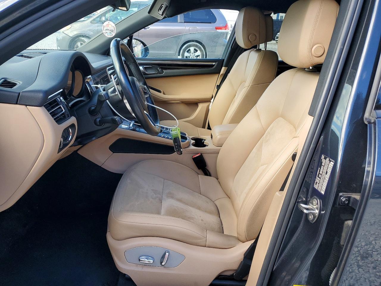 2020 Porsche Macan - Фото 7