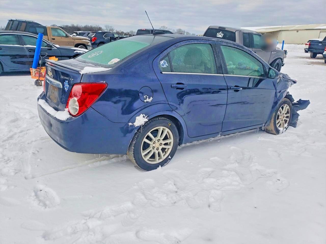 2015 Chevrolet Sonic - Image 3