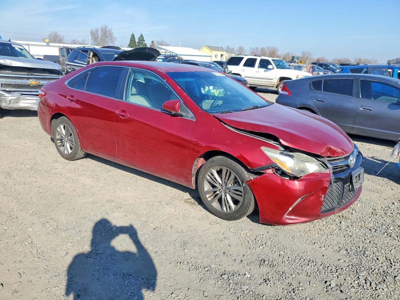 2015 Toyota Camry Le - Фото 4
