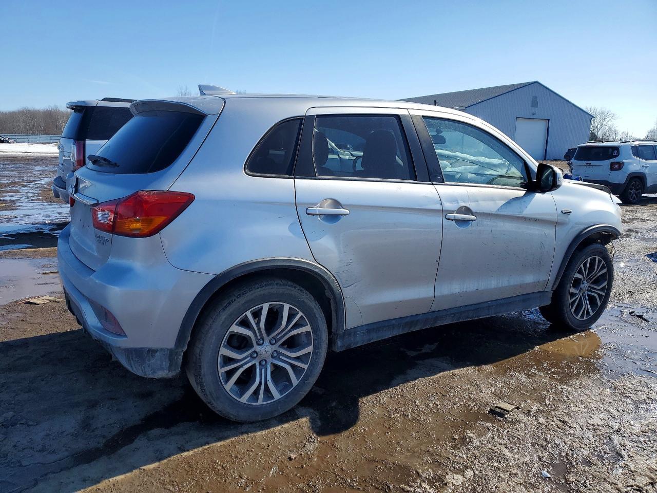 2018 Mitsubishi Outlander Sport Es - Фото 3