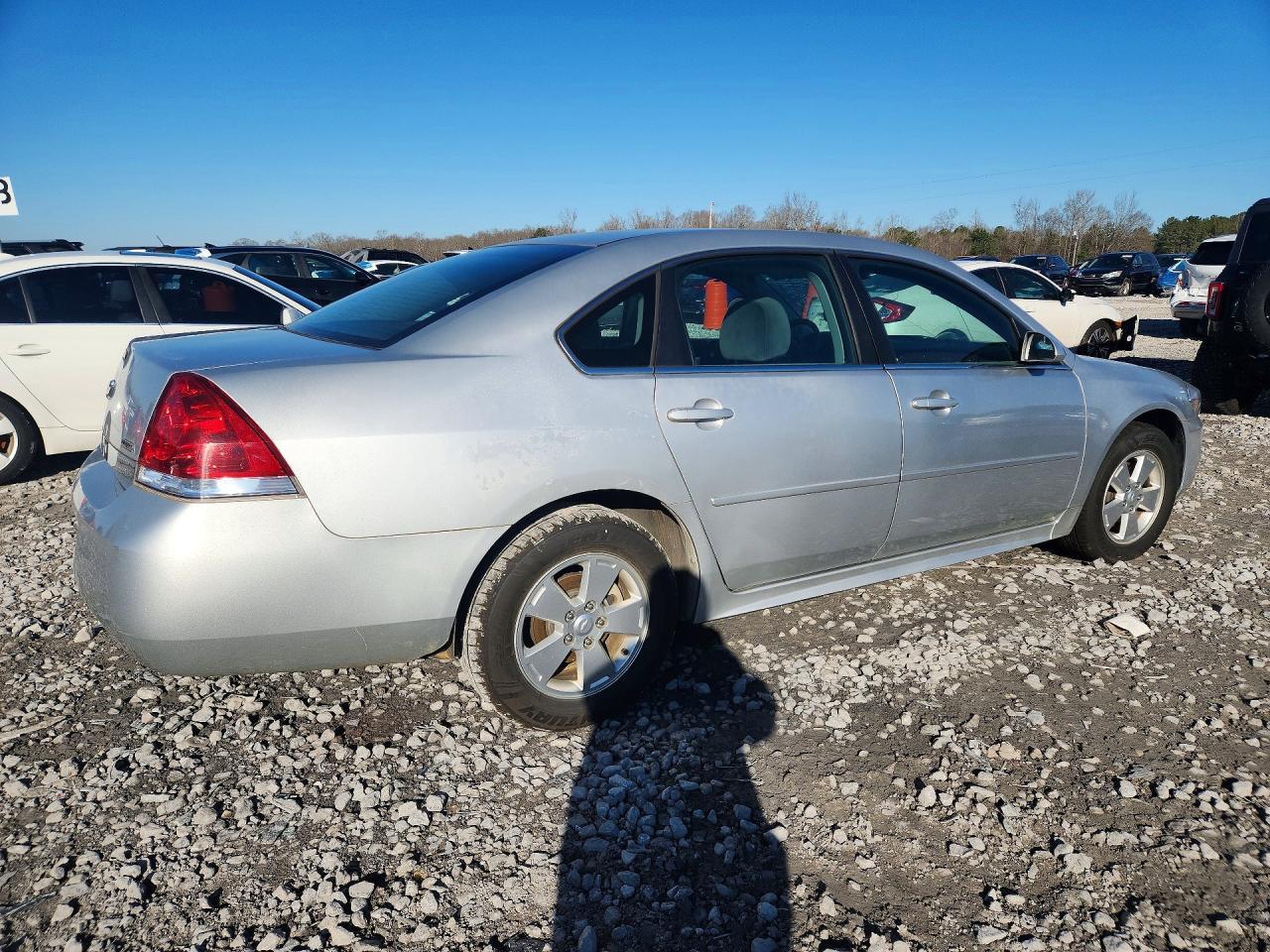 2011 Chevrolet Impala Ls - Фото 3