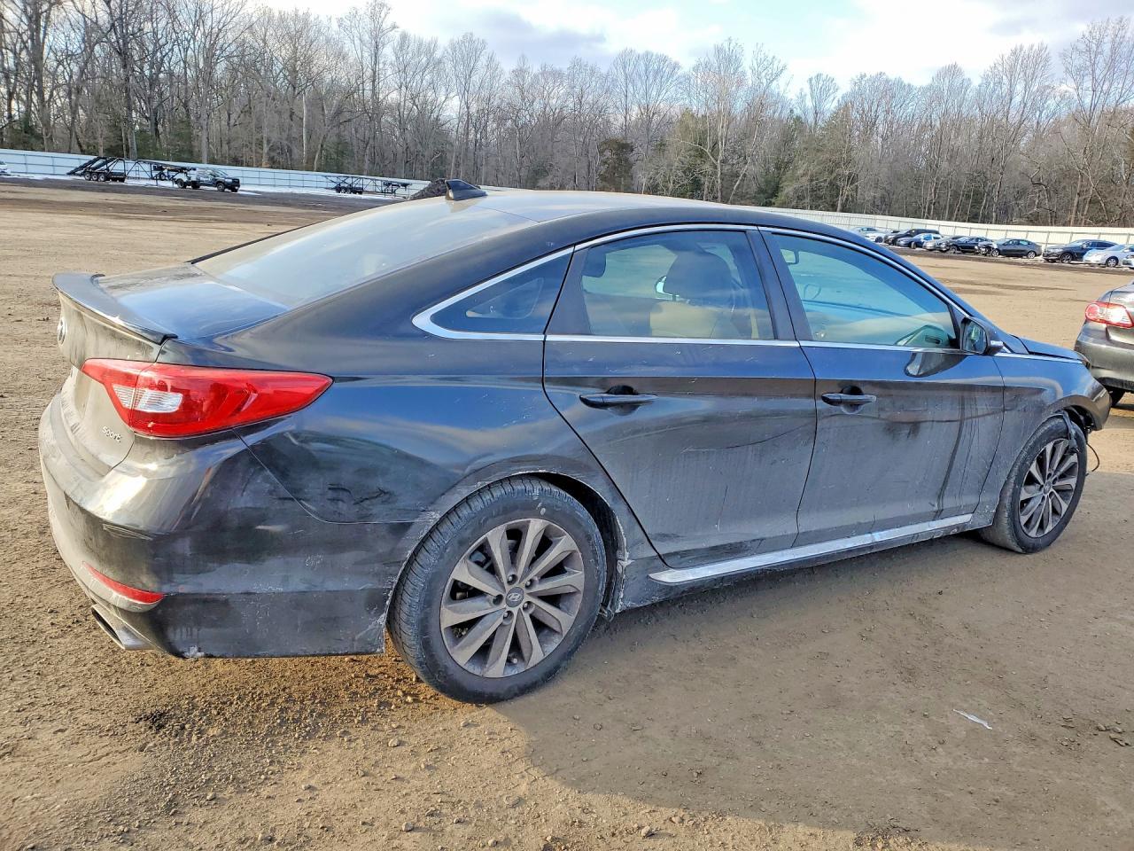2017 Hyundai Sonata Sport - Image 3