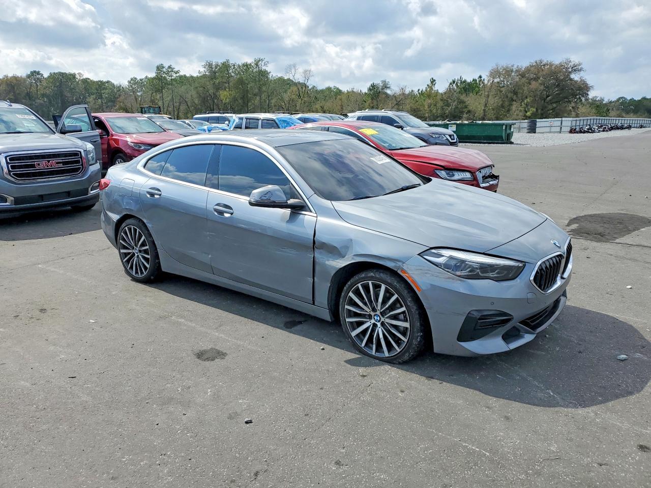 2022 BMW 228I - Фото 4
