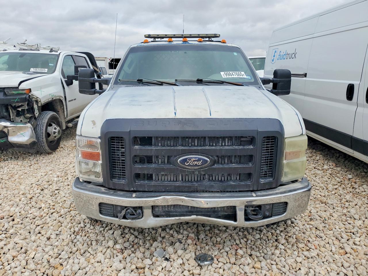 2010 Ford F350 Super Duty - Фото 5