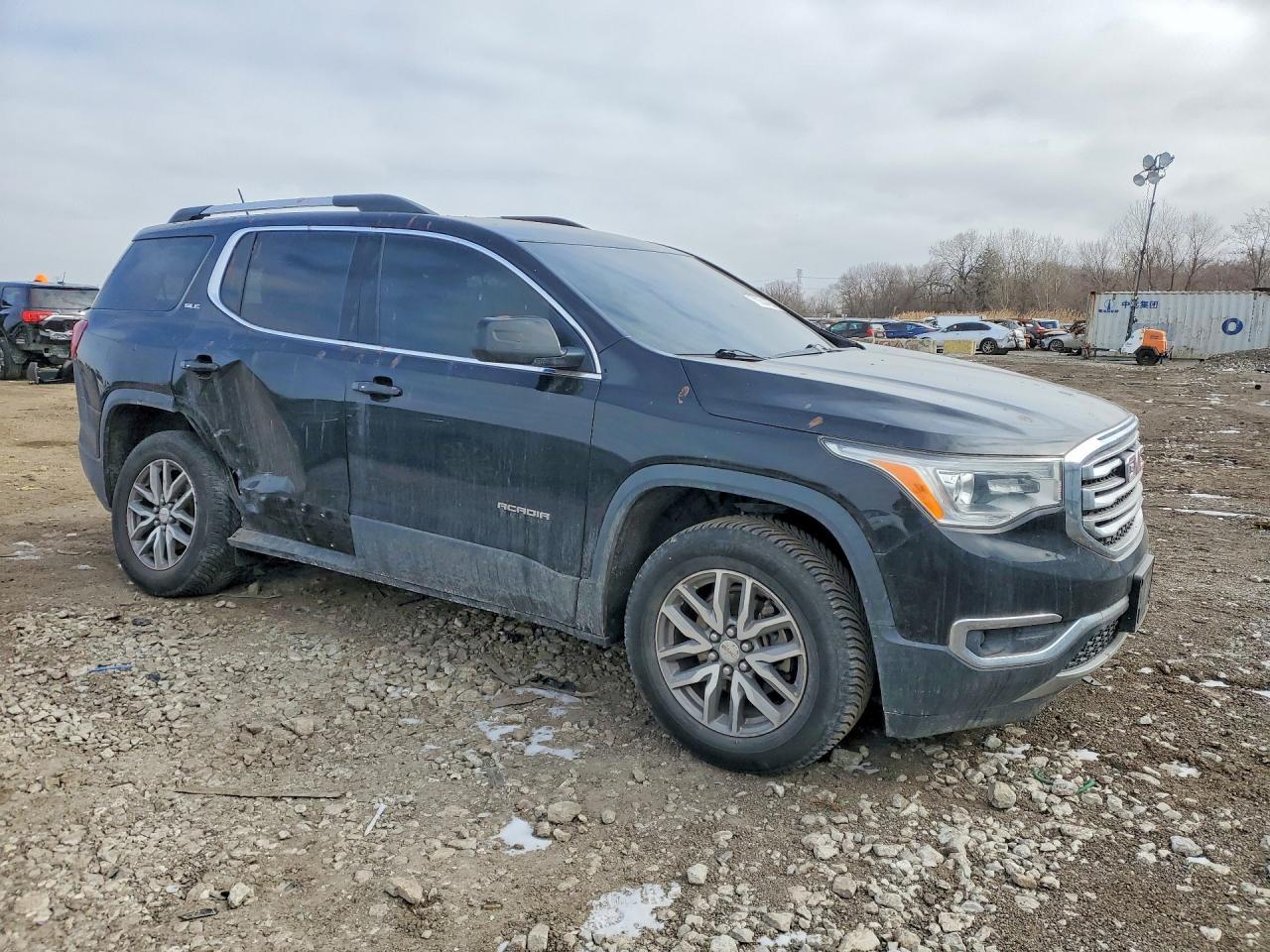 2017 GMC Acadia Sle - Image 4