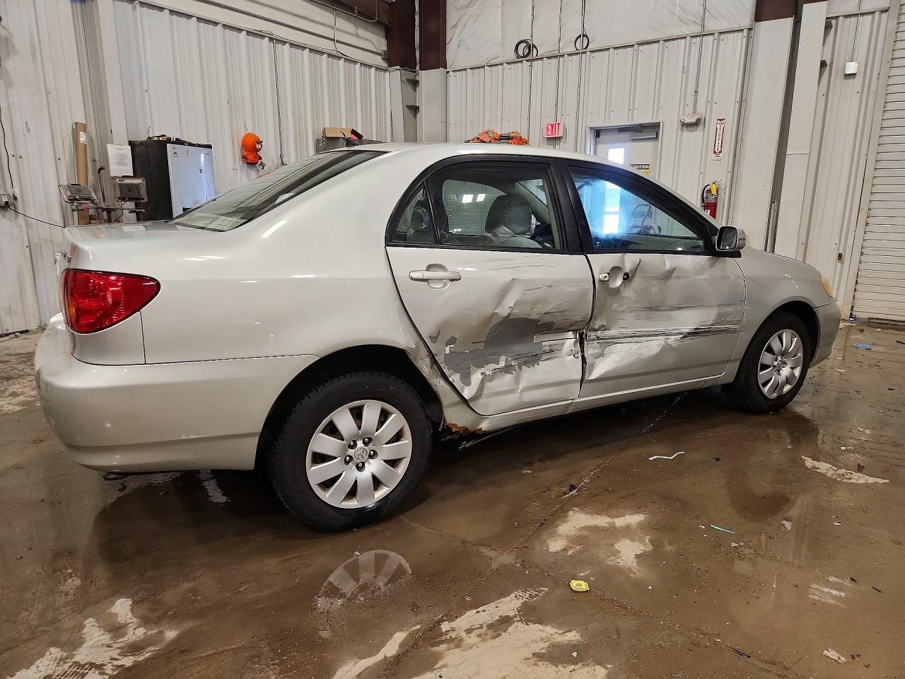 2003 Toyota Corolla Le - Фото 3