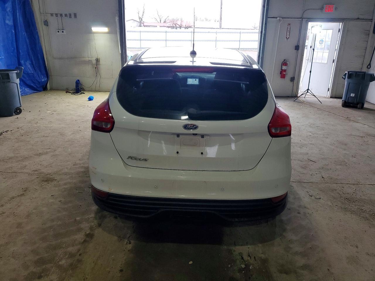 2017 Ford Focus Sel - Image 6