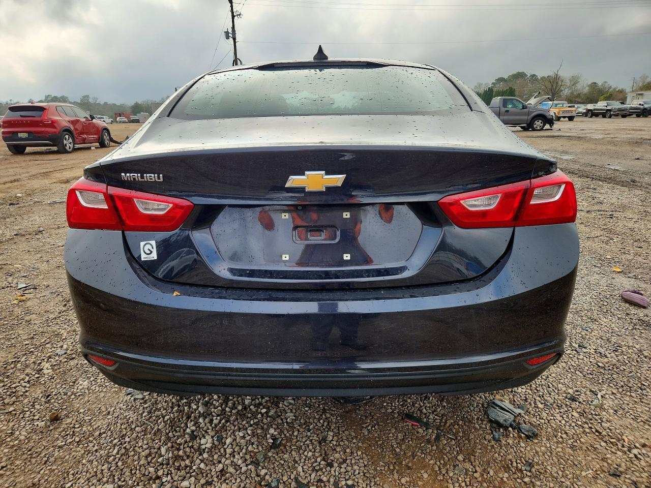 2022 Chevrolet Malibu Ls - Фото 6