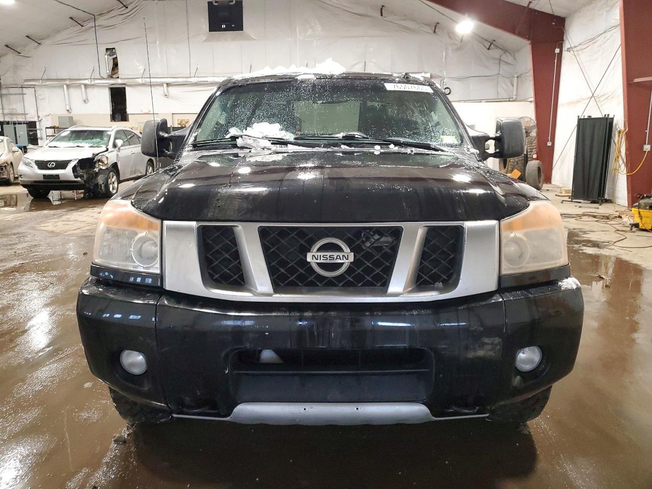 2015 Nissan Titan S - Фото 5