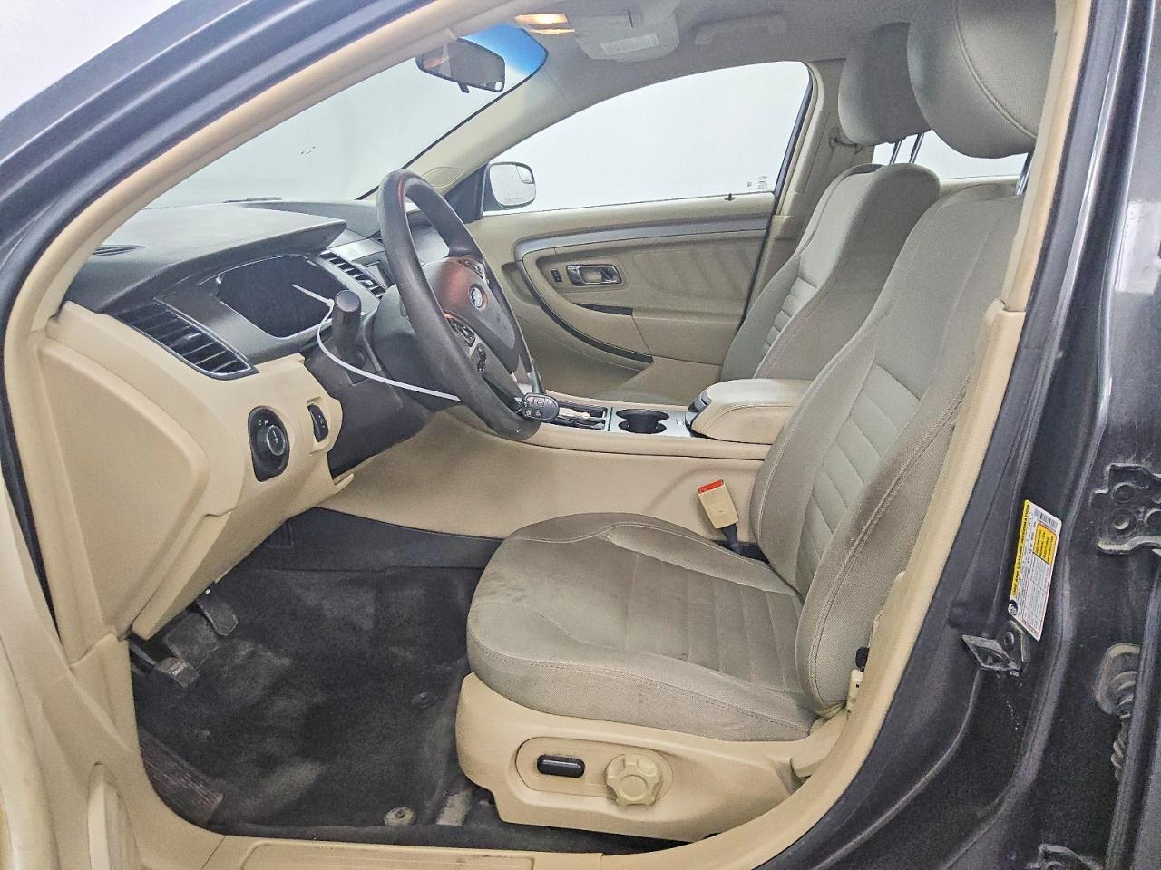 2017 Ford Taurus Se - Image 7