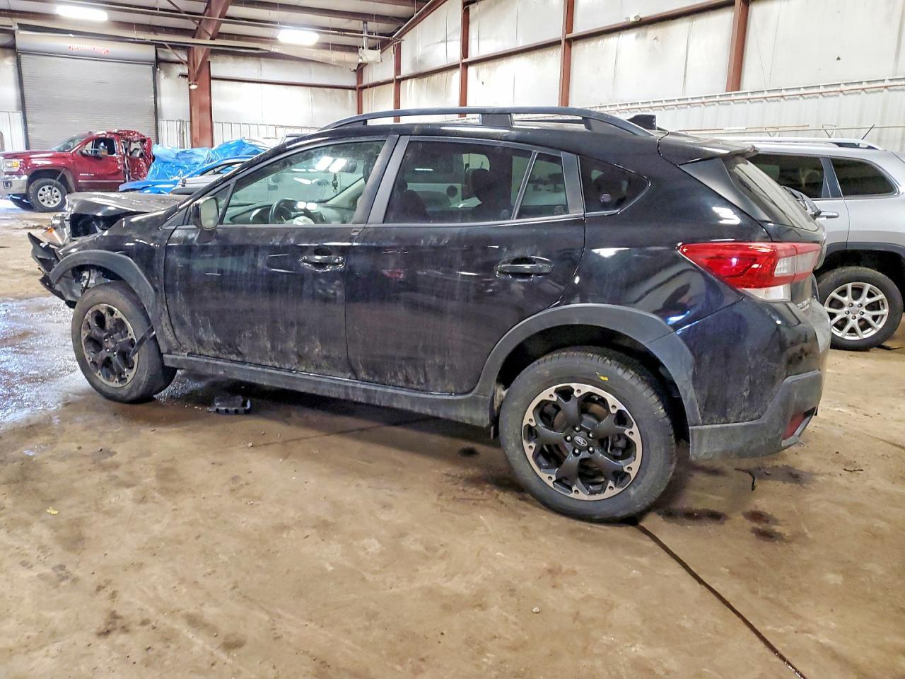 2022 Subaru Crosstrek Premium - Фото 2