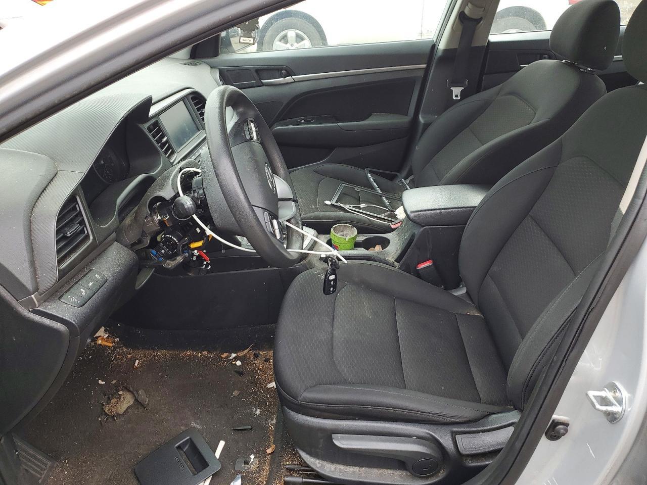 2020 Hyundai Elantra Sel - Фото 7