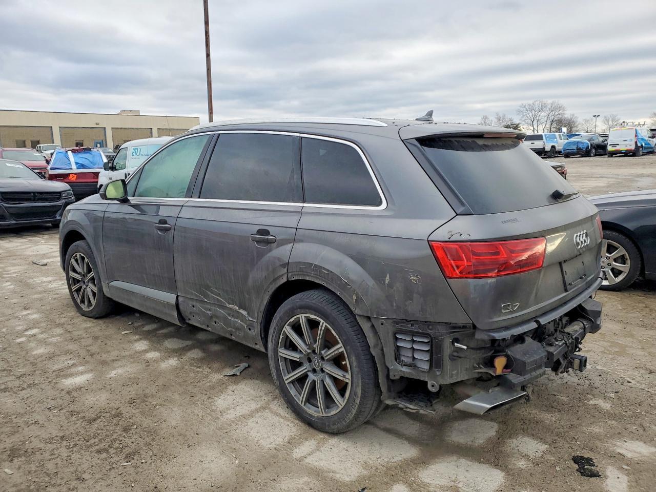 2019 Audi Q7 Premium - Image 2