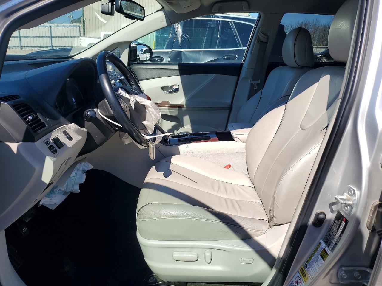 2009 Toyota Venza - Image 7