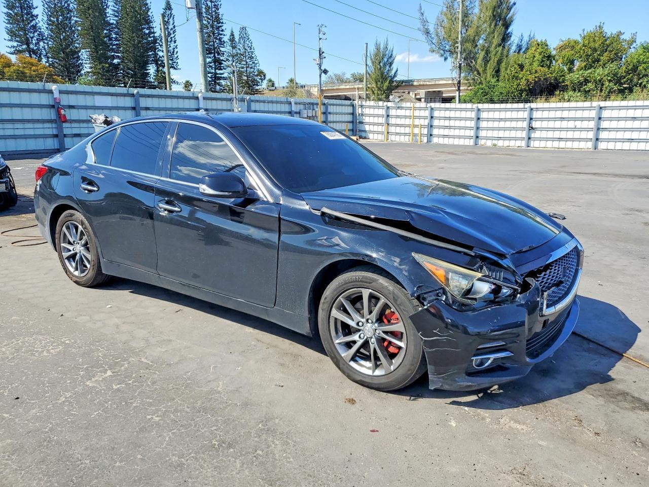 2015 Infiniti Q50 Base - Фото 4