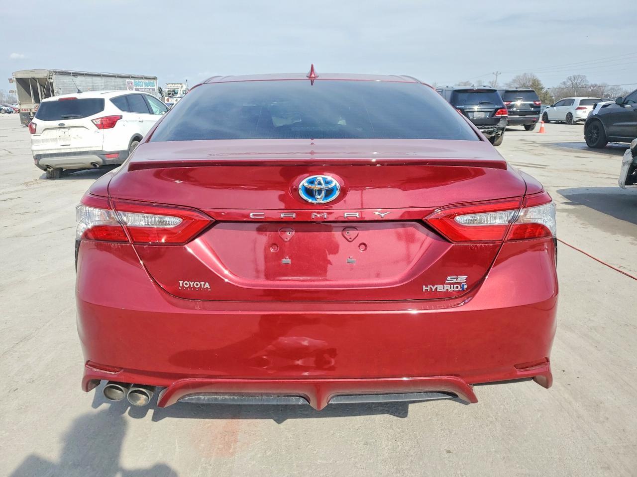 2018 Toyota Camry Hybrid - Фото 6