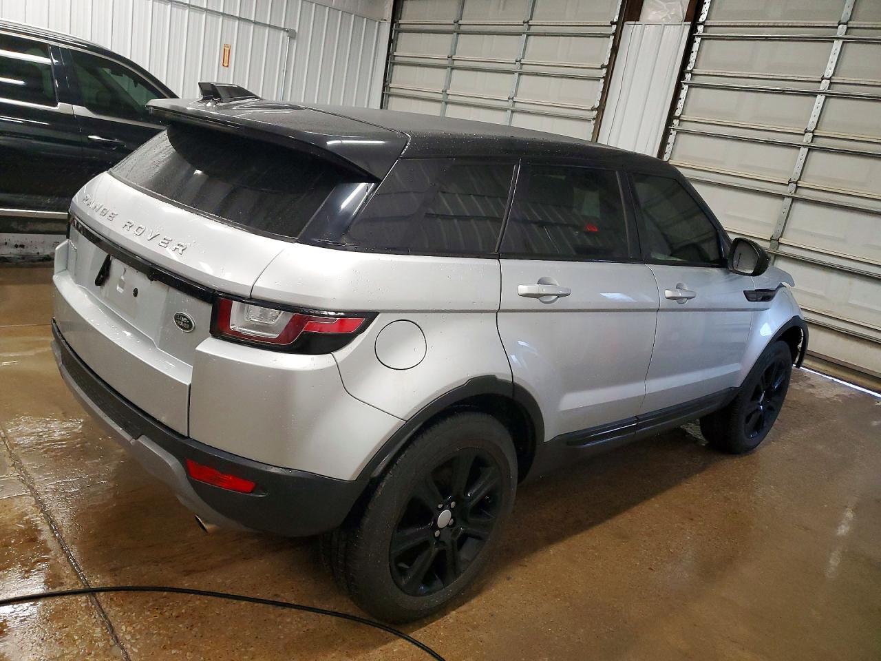 2016 Land Rover Evoquee - Image 3