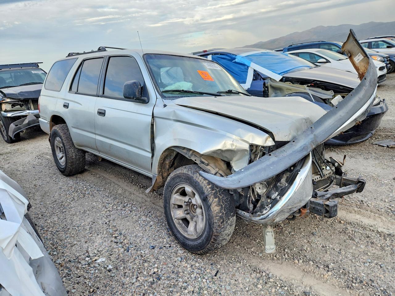 2000 Toyota 4Runner - Фото 4