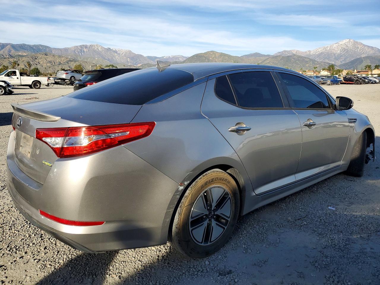2012 Kia Optima Hybrid Lx - Фото 3