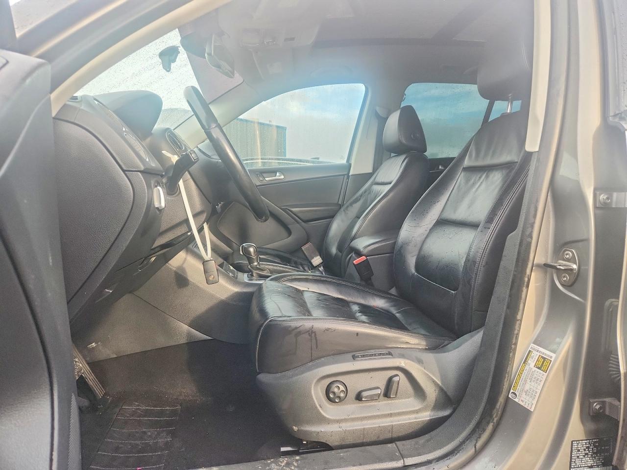 2011 Volkswagen Tiguan S - Фото 7