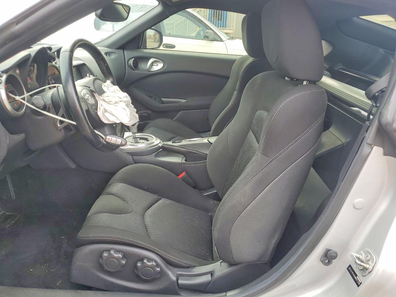 2016 Nissan 370Z Base - Image 7