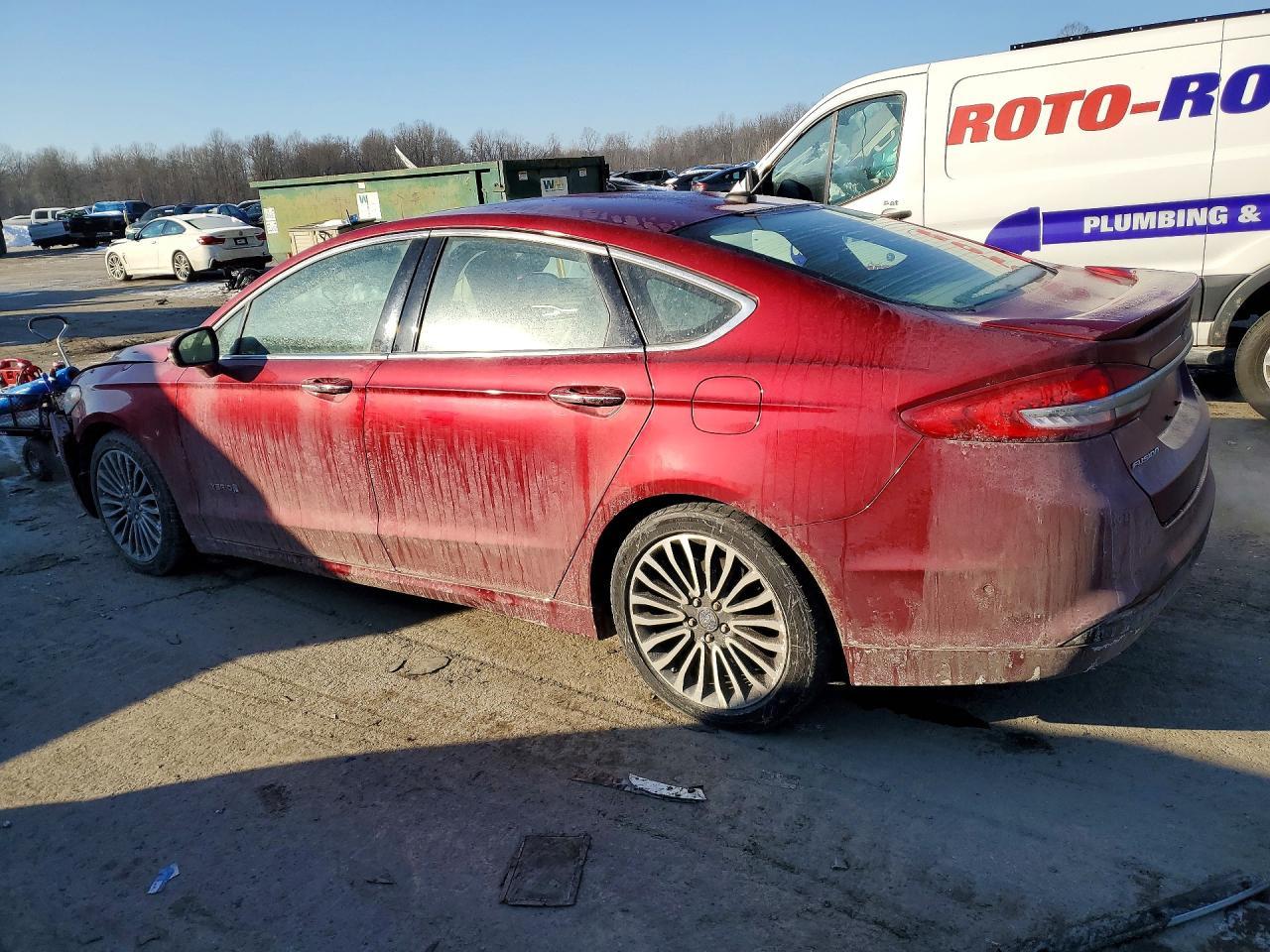 2017 Ford Fusion Titanium Hev - Фото 2