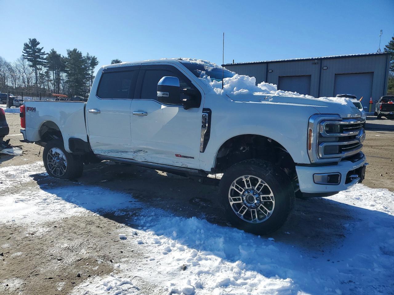2024 Ford F350 Super Duty - Image 4