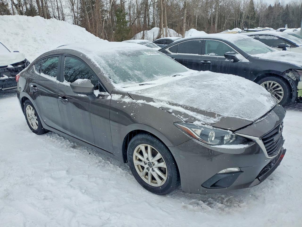 2015 Mazda 3 Touring - Image 4