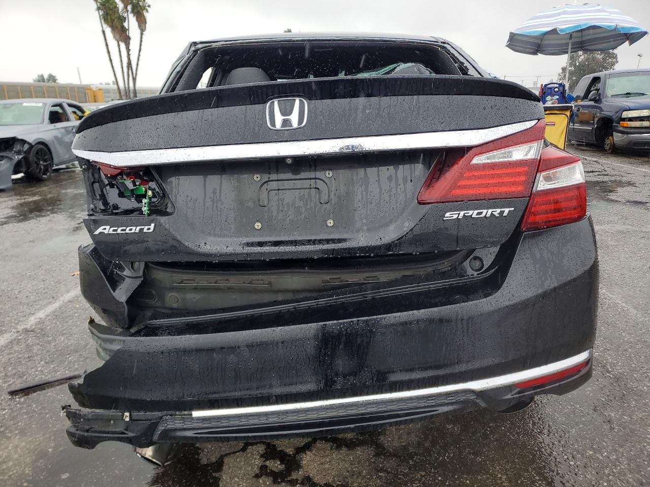 2016 Honda Accord Sport - Image 6