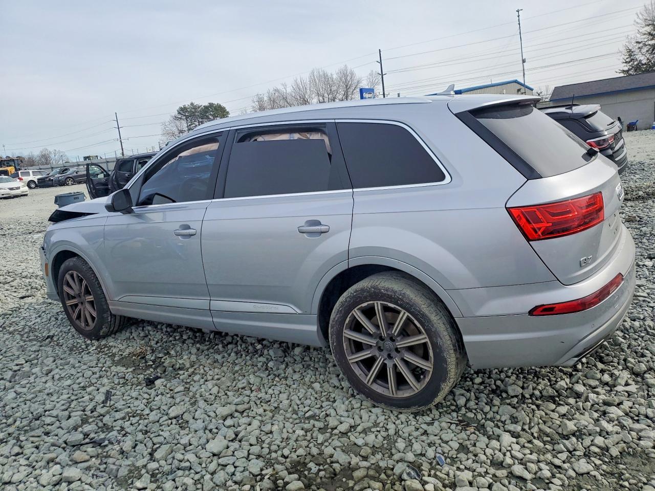 2018 Audi Q7 Premium Plus - Фото 2