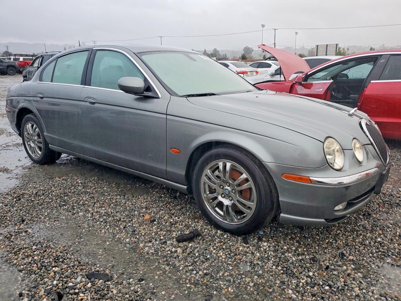 2003 Jaguar S-Type - Image 4