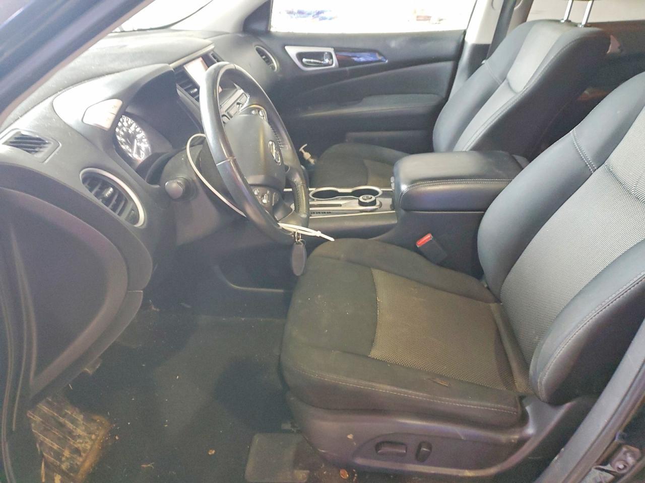 2018 Nissan Pathfinder S - Image 7