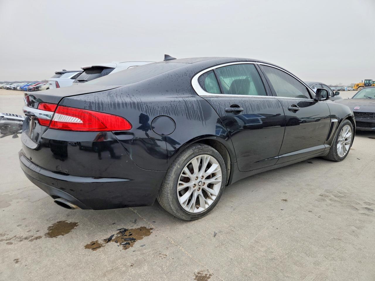 2013 Jaguar Xf - Фото 3