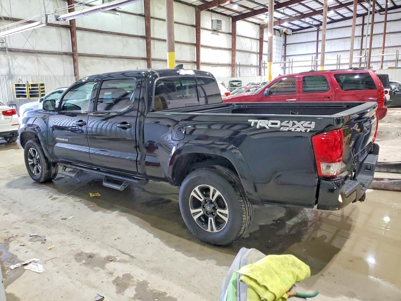 2017 Toyota Tacoma Double Cab - Image 2