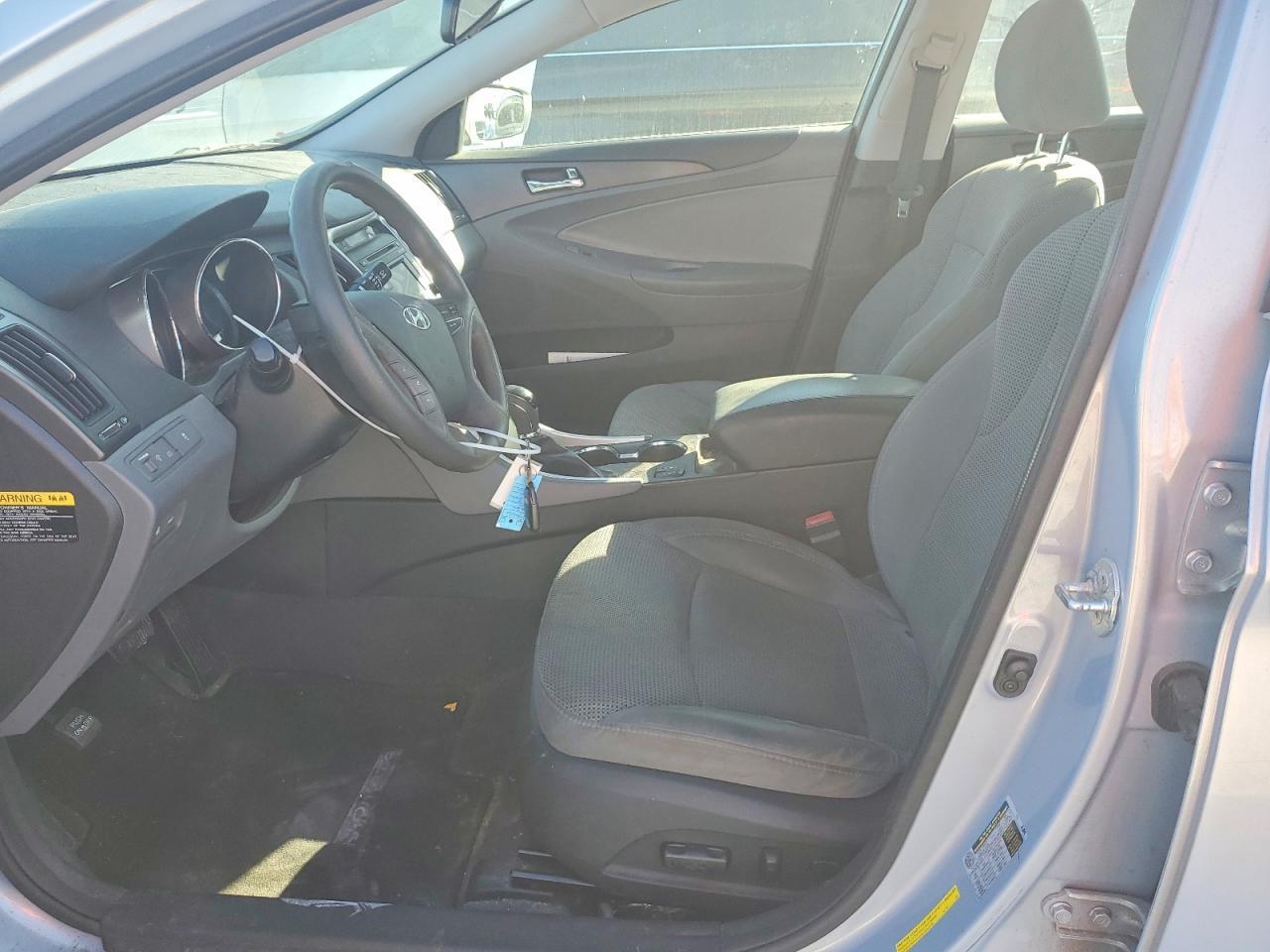 2014 Hyundai Sonata Gls - Image 7