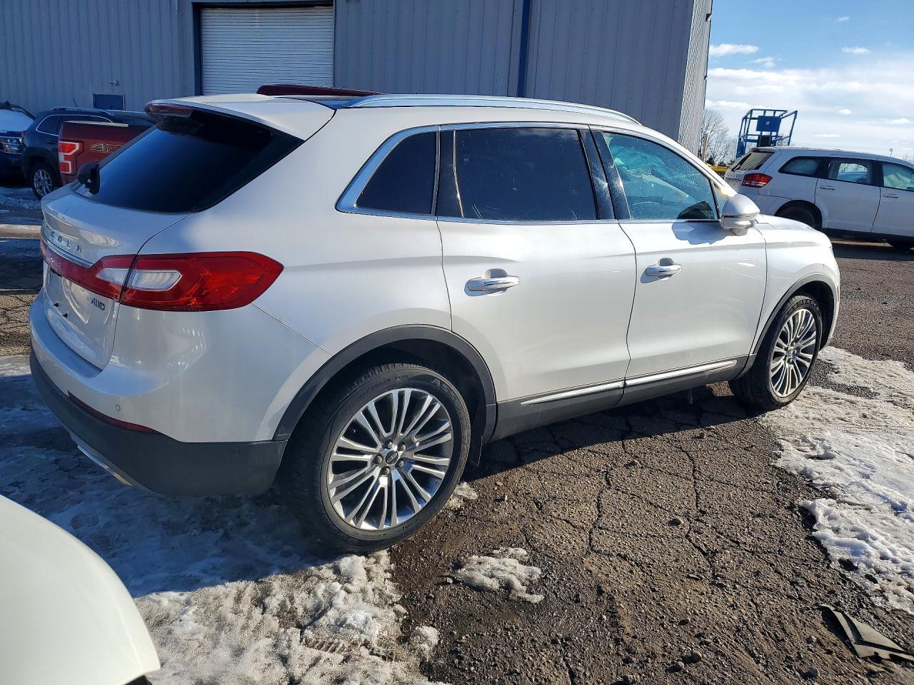 2016 Lincoln Mkx Reserve - Фото 3
