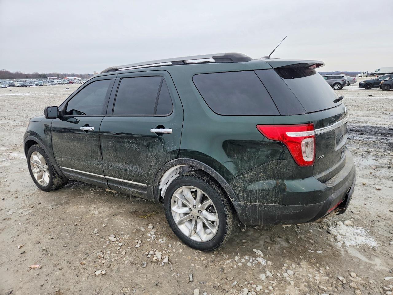 2013 Ford Explorer Xlt - Image 2