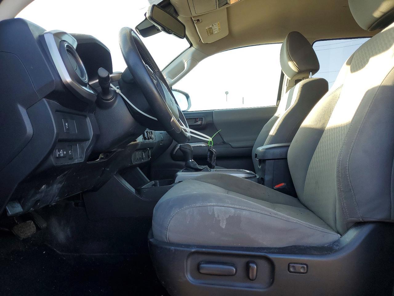 2023 Toyota Tacoma Double Cab - Image 7